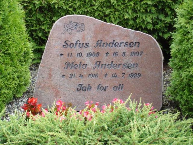 Meta  Andersen.jpg